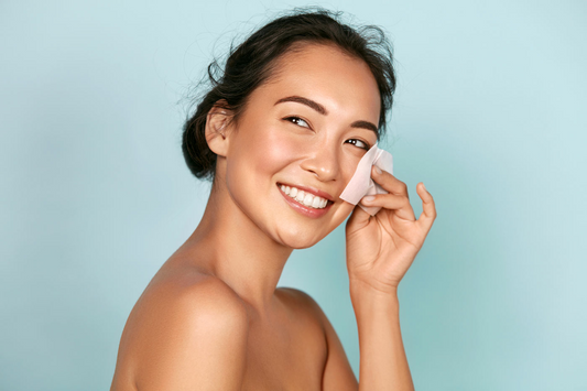 Duo Digest: Can Makeup Wipes Replace Your Cleanser?